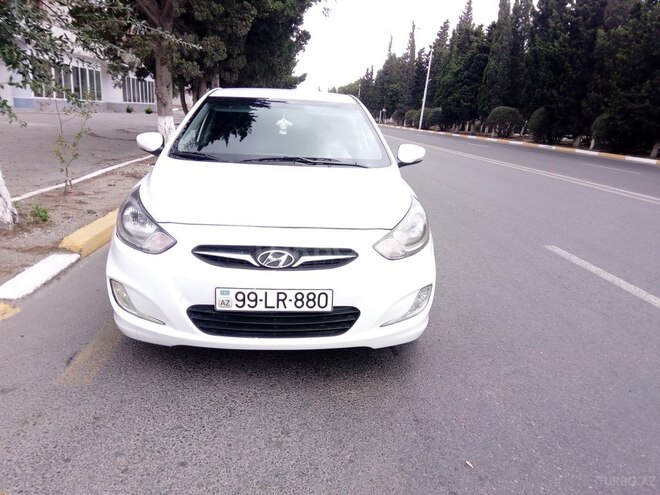 Hyundai Accent 2012, 131,000 km - 1.6 l - Sumqayıt