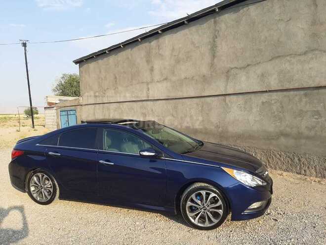 Hyundai Sonata 2014, 50,000 km - 2.0 л - Ordubad