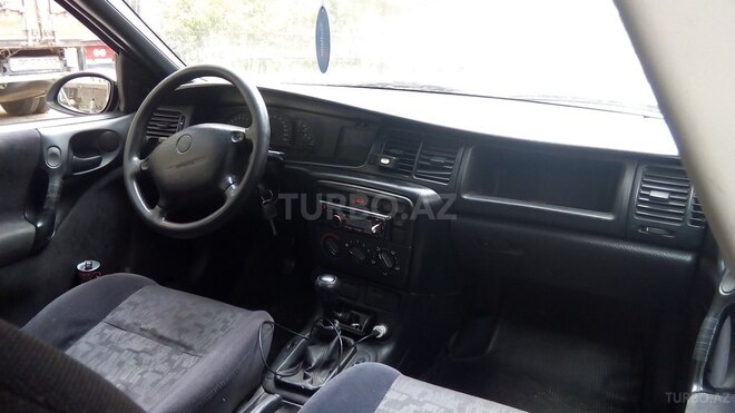 Opel Vectra 1998, 296,585 km - 1.6 l - Bakı