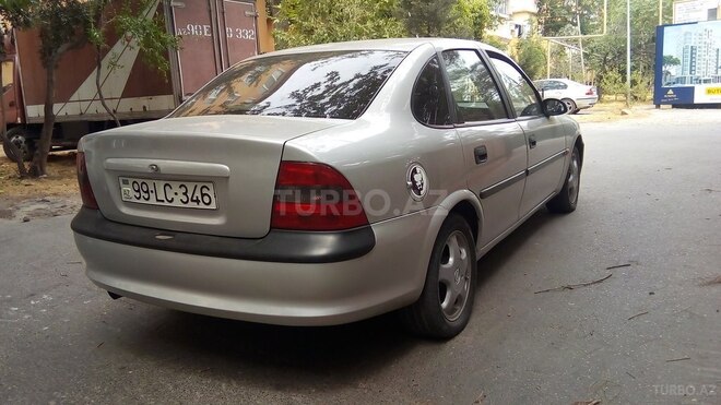 Opel Vectra 1998, 296,585 km - 1.6 l - Bakı