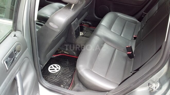 Volkswagen Passat 2004, 153,000 km - 1.8 l - Sumqayıt