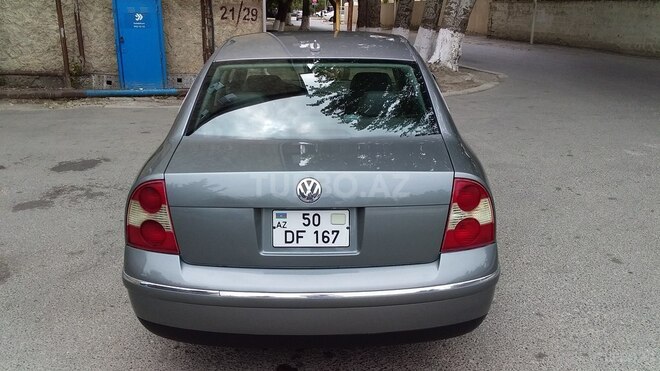 Volkswagen Passat 2004, 153,000 km - 1.8 l - Sumqayıt