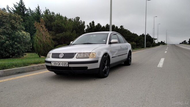 Volkswagen Passat 1999, 338,000 km - 1.6 л - Bakı