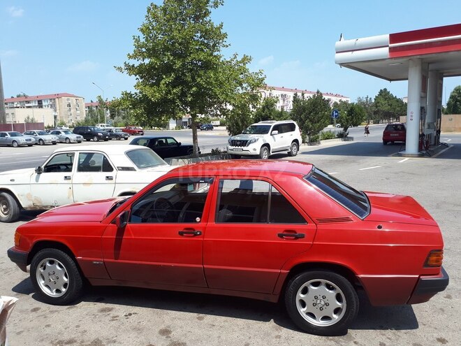 Mercedes 190 1991, 200,000 km - 2.0 l - Sumqayıt