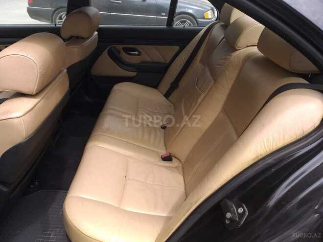 BMW 530 2000, 300,000 km - 3.0 l - Bakı