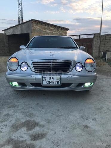 Mercedes E 240 2001, 213,000 km - 2.6 l - Sumqayıt