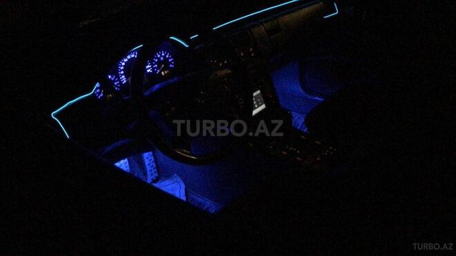 Mercedes E 240 2001, 213,000 km - 2.6 l - Sumqayıt