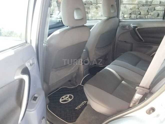 Toyota RAV4 2000, 25,000 km - 2.0 л - Zaqatala