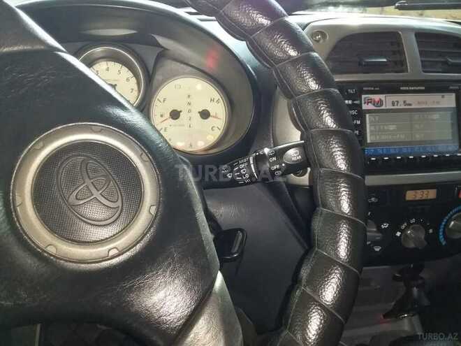 Toyota RAV4 2000, 25,000 km - 2.0 л - Zaqatala
