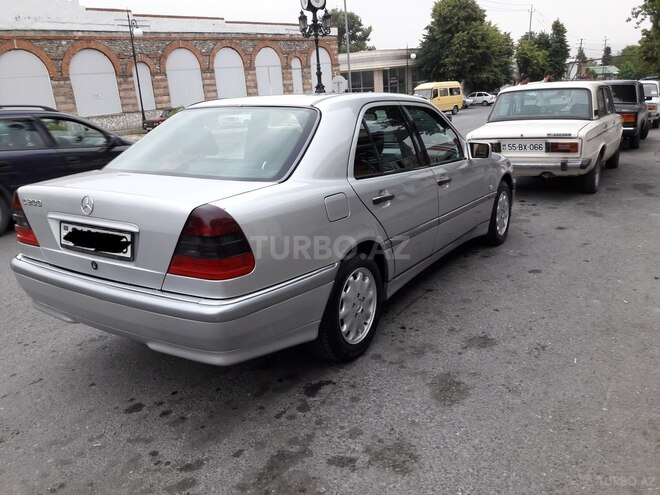 Mercedes C 200 1998, 270,000 km - 2.0 l - Şəki