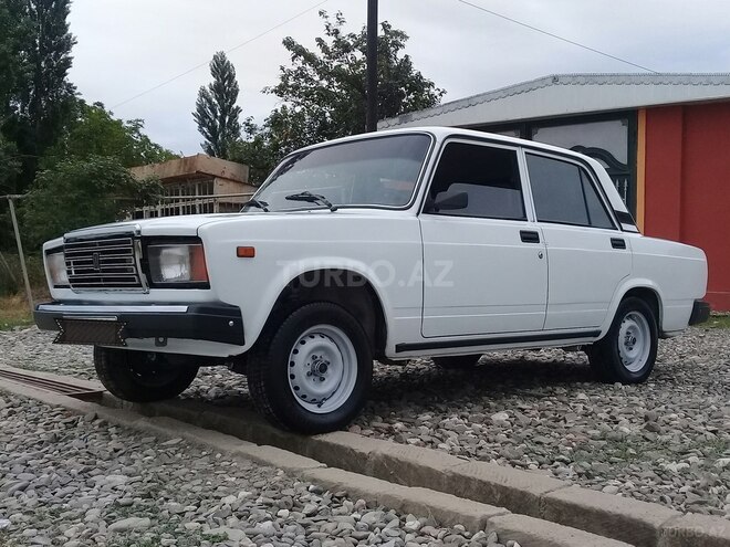 LADA (VAZ) 2107 2009, 145,385 km - 1.6 l - Quba