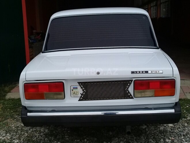 LADA (VAZ) 2107 2009, 145,385 km - 1.6 l - Quba