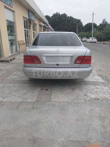 Mercedes E 230 1997, 324,200 km - 2.3 l - Şirvan