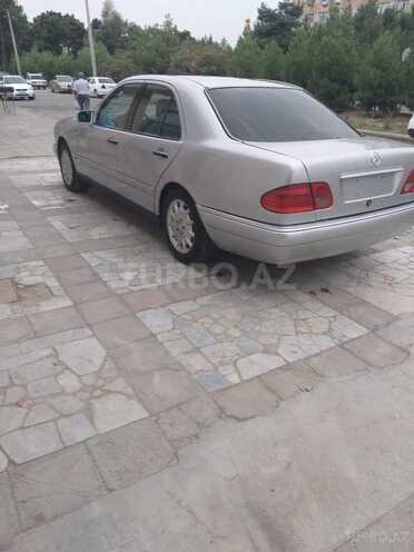 Mercedes E 230 1997, 324,200 km - 2.3 l - Şirvan