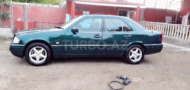 Mercedes C 180 1996, 397,526 km - 1.8 л - Lənkəran