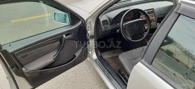 Mercedes C 180 1998, 364,000 km - 1.8 л - Bakı