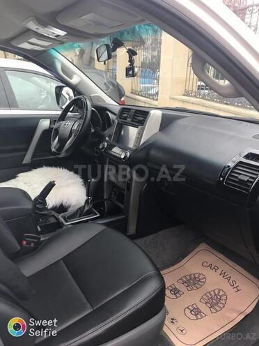 Toyota Prado 2009, 128,000 km - 2.7 l - Bakı