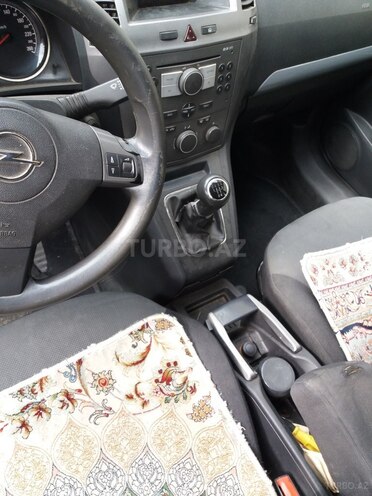 Opel Zafira 2005, 215,000 km - 1.8 л - Bakı