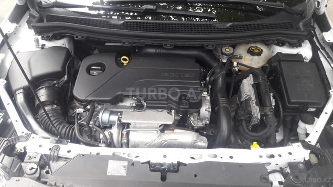 Chevrolet Cruze 2018, 6,000 km - 1.4 л - Bakı