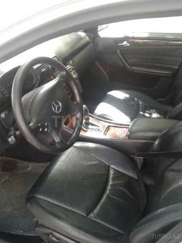 Mercedes C 240 2001, 200,000 km - 2.6 l - Bakı