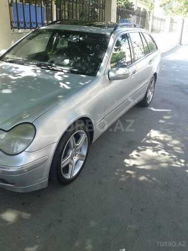 Mercedes C 240 2001, 200,000 km - 2.6 l - Bakı