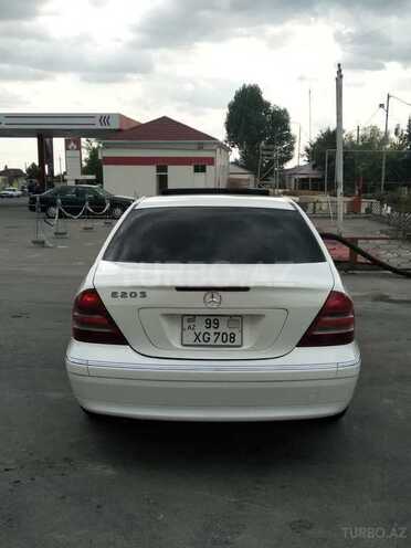 Mercedes C 240 2003, 145,000 km - 2.6 l - Mingəçevir