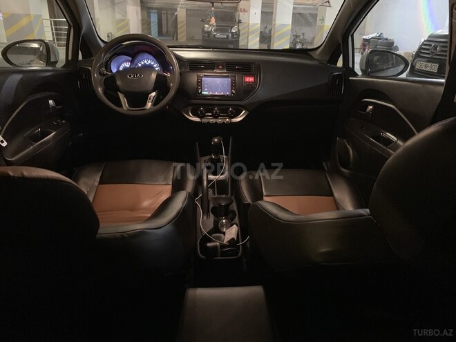 Kia Rio 2011, 170,000 km - 1.4 л - Bakı