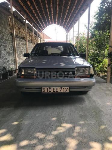 Toyota Corolla 1987, 245,000 km - 1.8 l - Şəki
