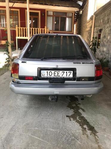 Toyota Corolla 1987, 245,000 km - 1.8 l - Şəki