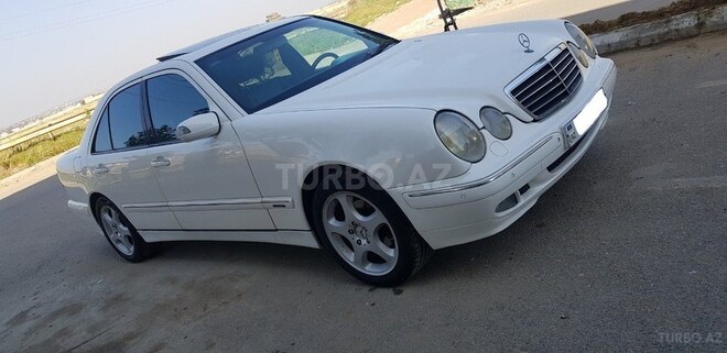 Mercedes E 260 2001, 196,000 km - 2.6 l - Bakı