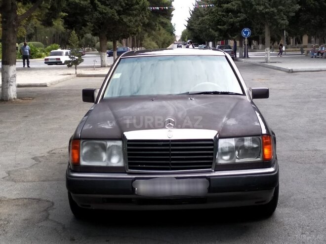 Mercedes E 230 1991, 277,777 km - 2.3 л - Sumqayıt