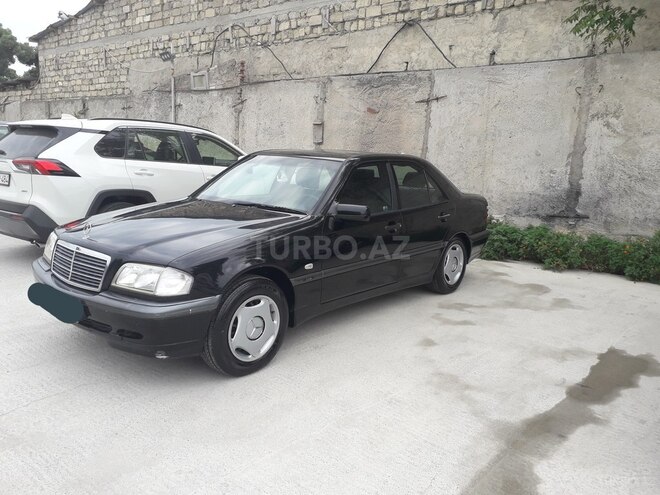 Mercedes C 180 1999, 288,000 km - 1.8 л - Bakı
