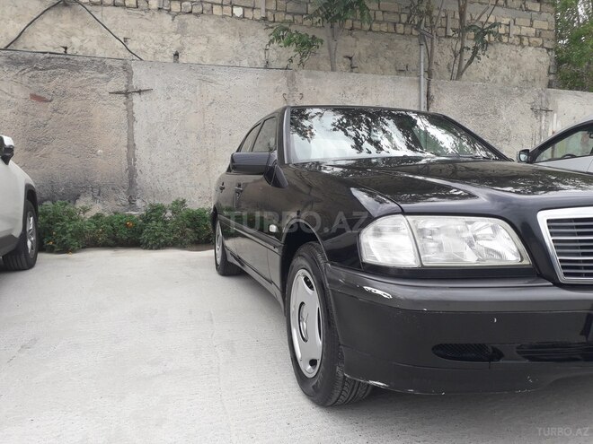 Mercedes C 180 1999, 288,000 km - 1.8 л - Bakı