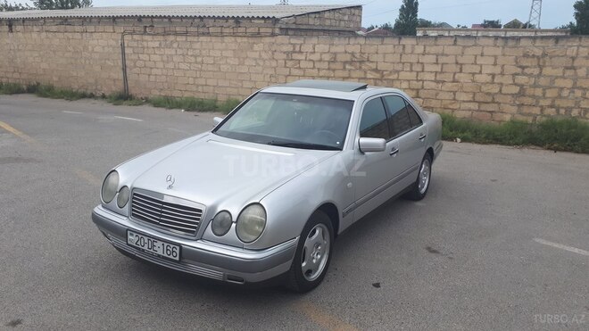 Mercedes E 230 1997, 239,000 km - 2.3 l - Sumqayıt