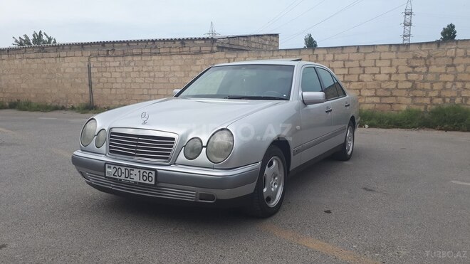 Mercedes E 230 1997, 239,000 km - 2.3 l - Sumqayıt