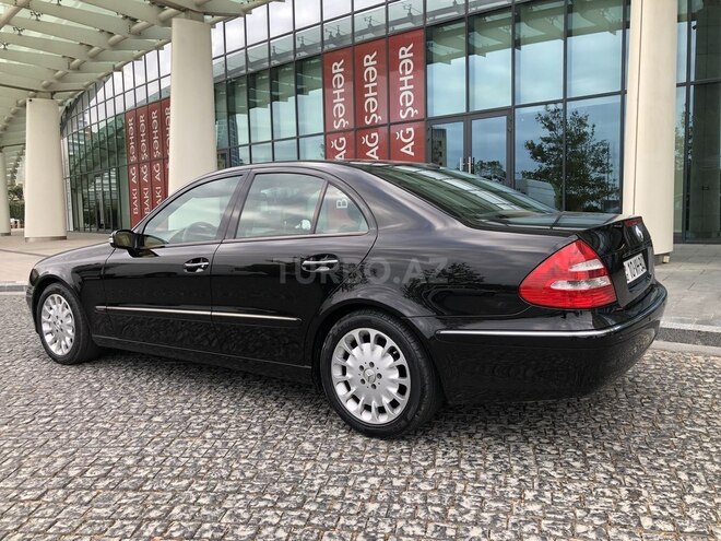 Mercedes E 500 2002, 152,000 km - 5.0 l - Bakı