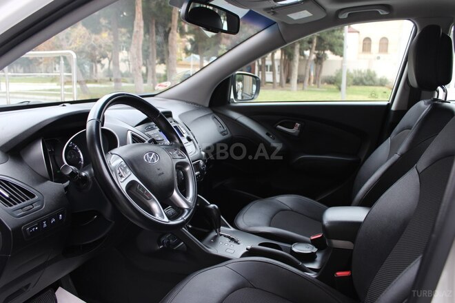 Hyundai ix35 2014, 84,000 km - 2.0 l - Bakı