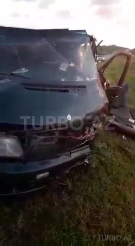 Mercedes Vito 2000, 256,000 km - 2.2 l - Yevlax