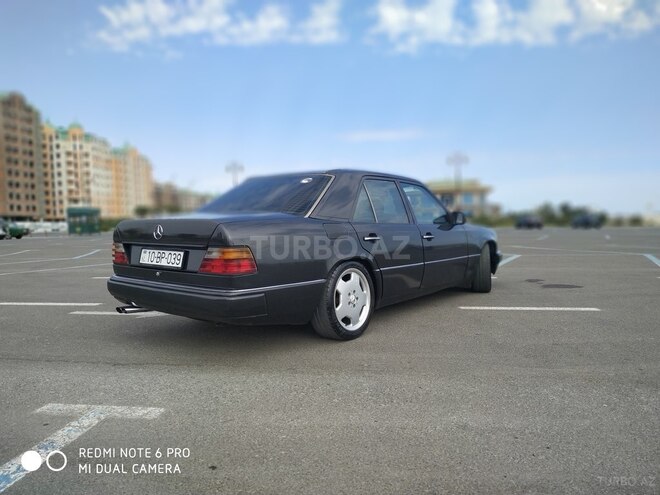 Mercedes E 200 1991, 333,000 km - 0.2 л - Sumqayıt