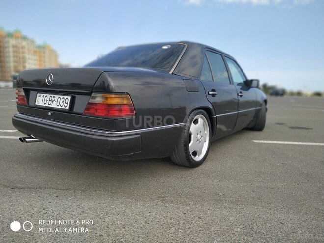 Mercedes E 200 1991, 333,000 km - 0.2 л - Sumqayıt