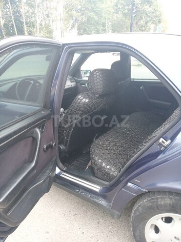 Mercedes C 180 1997, 330,000 km - 1.8 l - İsmayıllı