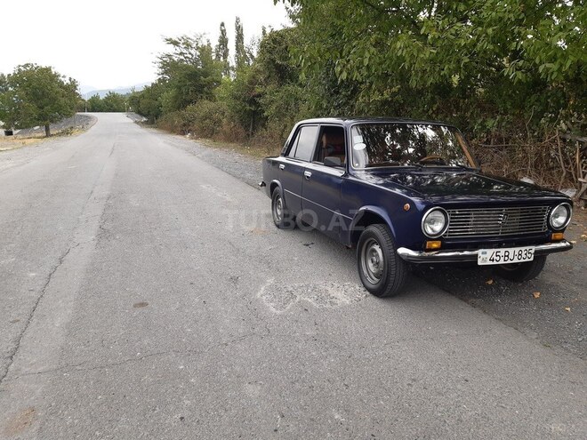 LADA (VAZ) 21011 1980, 60,000 km - 1.6 л - Qax