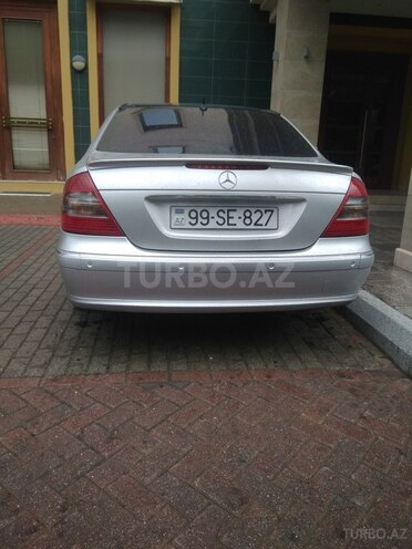 Mercedes E 320 2002, 207,000 km - 3.2 l - Bakı