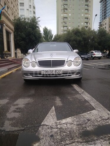 Mercedes E 320 2002, 207,000 km - 3.2 l - Bakı