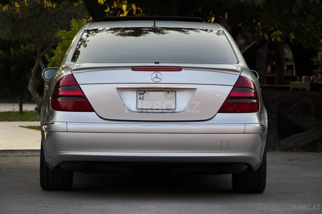 Mercedes E 320 2002, 361,000 km - 3.2 l - Bakı