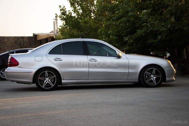 Mercedes E 320 2002, 361,000 km - 3.2 l - Bakı