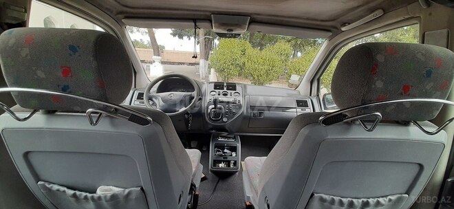 Mercedes Vito 109 2000, 269,500 km - 2.2 l - Lənkəran