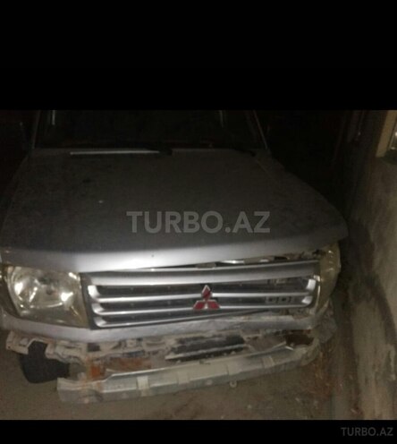 Mitsubishi Pajero io 1998, 310,000 km - 1.8 l - Bakı
