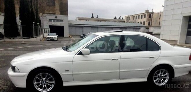 BMW 330 2006, 177,000 km - 0.3 l - Bakı