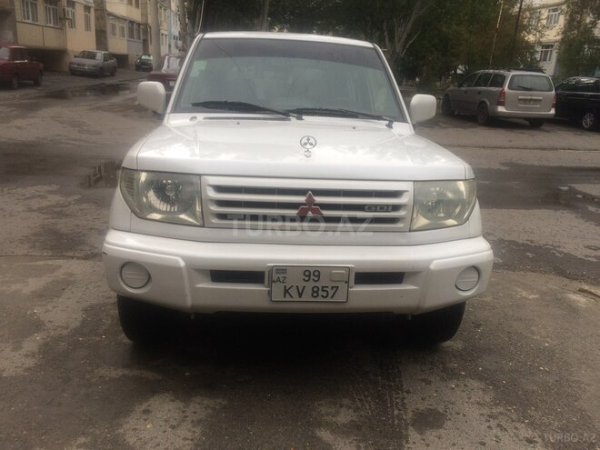Mitsubishi Pajero io 1999, 177,041 km - 1.8 л - Sumqayıt